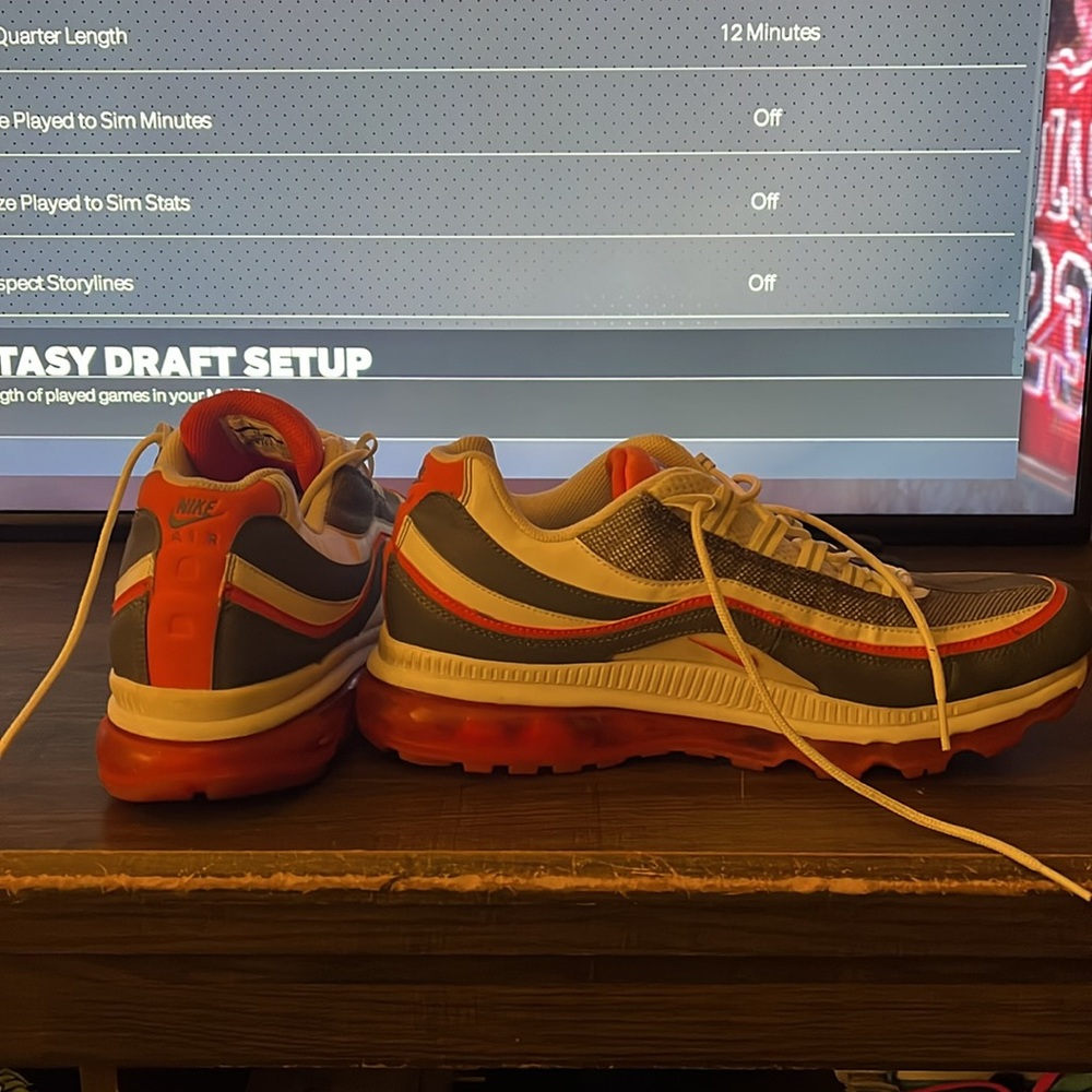 Air max - Picture 3 of 3